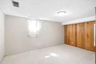 2028 W 5125 S, Roy, UT 84067 - Photo 19