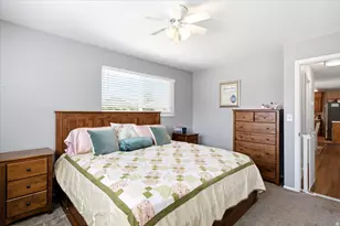 2028 W 5125 S, Roy, UT 84067 - Photo 7