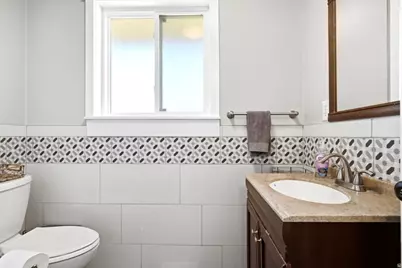 2028 W 5125 S, Roy, UT 84067 - Photo 11