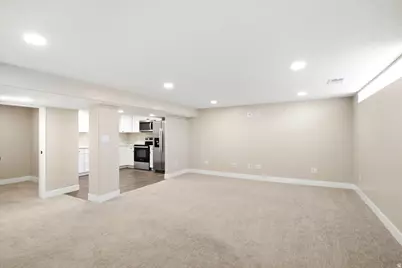 2028 W 5125 S, Roy, UT 84067 - Photo 17