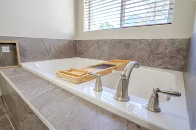 325 W 160 N, Clearfield, UT 84015 - Photo 17