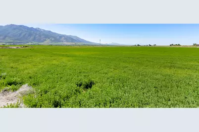 2695 W 6400 S #7, Wellsville, UT 84339 - Photo 13