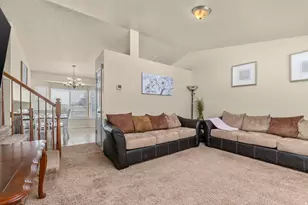 5762 W Chambre Dr S, Salt Lake City, UT 84118 - Photo 5