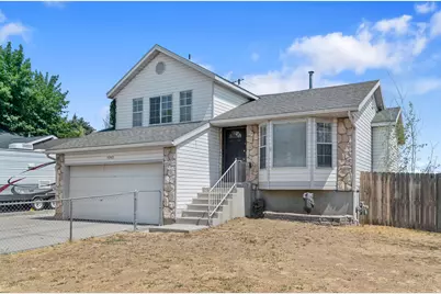 5762 W Chambre Dr S, Salt Lake City, UT 84118 - Photo 3