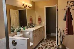 4821 S Bitter Root Dr, Taylorsville, UT 84129 - Photo 15
