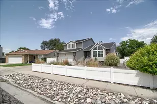 4821 S Bitter Root Dr, Taylorsville, UT 84129 - Photo 3