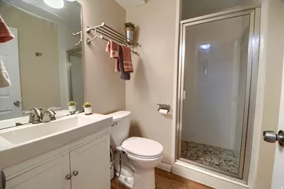 4821 S Bitter Root Dr, Taylorsville, UT 84129 - Photo 11