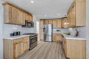1119 E 10600 S, Sandy, UT 84094 - Photo 9