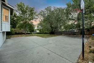 1119 E 10600 S, Sandy, UT 84094 - Photo 33