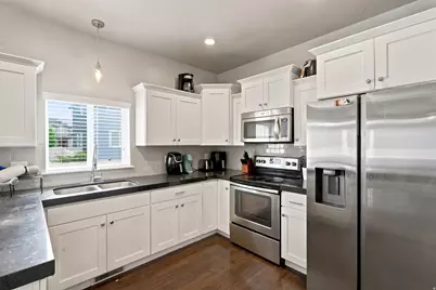 42 N Rue Borda, Vineyard, UT 84059 - Photo 15