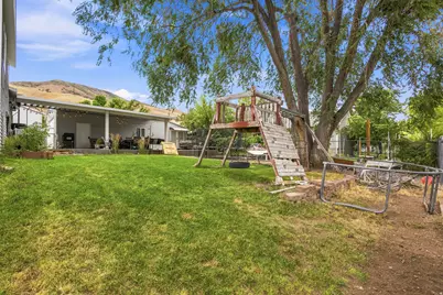 697 W 3 O'Clock Dr S, Tooele, UT 84074 - Photo 25