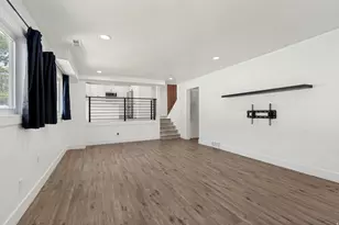 10313 S Countrywood Dr E, Sandy, UT 84092 - Photo 11