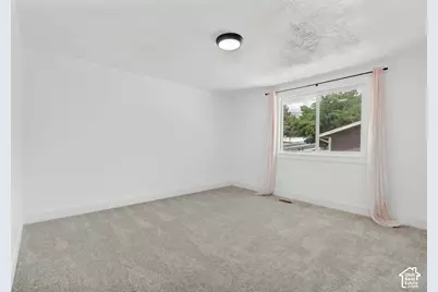 10313 S Countrywood Dr E, Sandy, UT 84092 - Photo 13