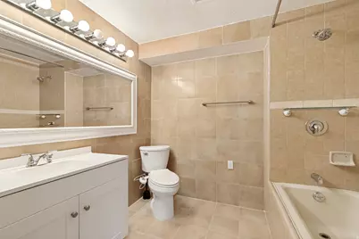 10313 S Countrywood Dr E, Sandy, UT 84092 - Photo 23