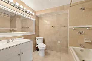 10313 S Countrywood Dr E, Sandy, UT 84092 - Photo 23