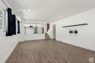 10313 S Countrywood Dr E, Sandy, UT 84092 - Photo 11