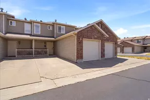 652 W 800 N, Clinton, UT 84015 - Photo 1