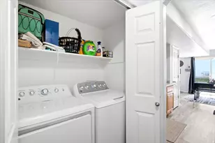 652 W 800 N, Clinton, UT 84015 - Photo 17