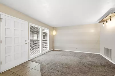 2730 S 1100 E #14, Salt Lake City, UT 84106 - Photo 3
