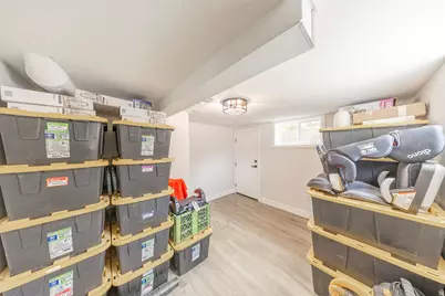 2273 S 200 E, Bountiful, UT 84010 - Photo 37