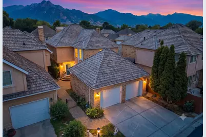 4521 S Countrylane Rd, Salt Lake City, UT 84117 - Photo 1