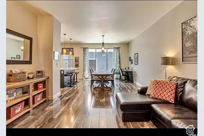 10522 S Topview Rd W, South Jordan, UT 84009 - Photo 5