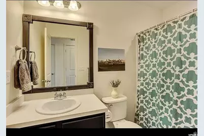 10522 S Topview Rd W, South Jordan, UT 84009 - Photo 13