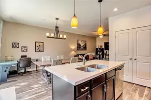 10522 S Topview Rd W, South Jordan, UT 84009 - Photo 3