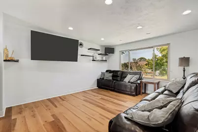 1647 W 8295 S, West Jordan, UT 84088 - Photo 5