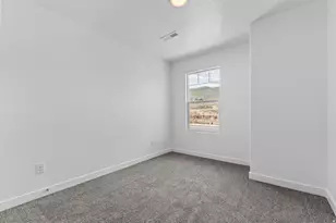 2133 N Glacier Ln E, Heber City, UT 84032 - Photo 9