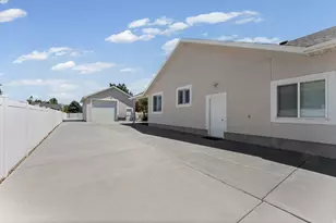 323 Ranch Rd, Grantsville, UT 84029 - Photo 31