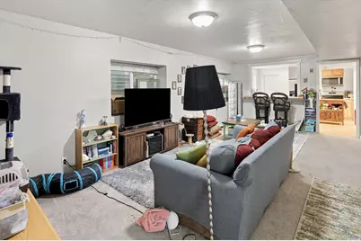 1013 S 200 W, Orem, UT 84058 - Photo 39