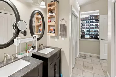1013 S 200 W, Orem, UT 84058 - Photo 29
