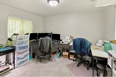 1013 S 200 W, Orem, UT 84058 - Photo 33
