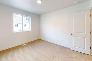 753 N Pheasantbrook Dr, Centerville, UT 84014 - Photo 23