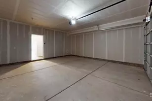 753 N Pheasantbrook Dr, Centerville, UT 84014 - Photo 41