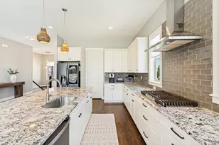 524 E Rockwell Vis, Draper, UT 84020 - Photo 13