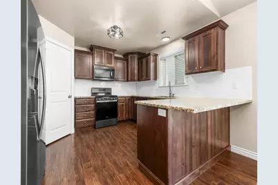 347 W Indian Camp Rd N, Ogden, UT 84404 - Photo 7