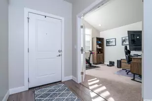 473 S Short Horse Ln, Saratoga Springs, UT 84045 - Photo 9