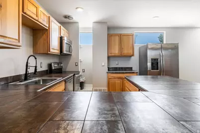 49 W Burton Ave S, South Salt Lake, UT 84115 - Photo 41