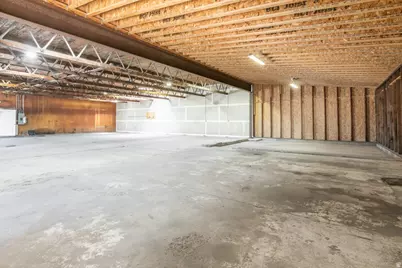 49 W Burton Ave S, South Salt Lake, UT 84115 - Photo 17