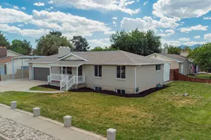 5552 S South Hew Wood Dr, Taylorsville, UT 84129 - Photo 19