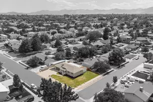 5552 S South Hew Wood Dr, Taylorsville, UT 84129 - Photo 21