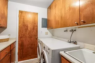 940 S Donner Way, Salt Lake City, UT 84108 - Photo 13