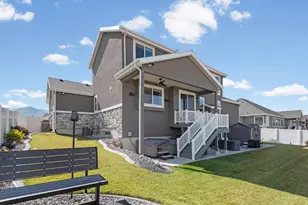 8341 S Jayson Dr, West Jordan, UT 84081 - Photo 43
