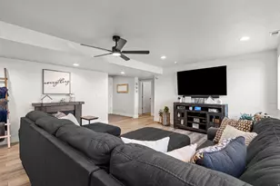 8341 S Jayson Dr, West Jordan, UT 84081 - Photo 31