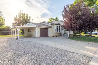 1135 N Connecticut Ave W, Harrisville, UT 84404 - Photo 23