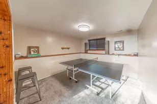 1135 N Connecticut Ave W, Harrisville, UT 84404 - Photo 11