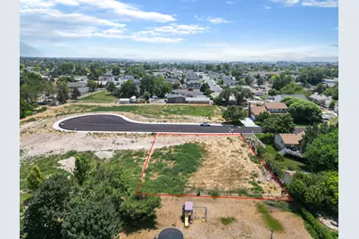 728 W 1920 N, Pleasant Grove, UT 84062 - Photo 3