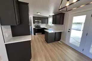 3277 W 3595 S, West Valley, UT 84119 - Photo 7